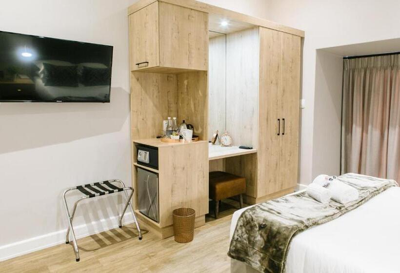 스탠다드 룸, 30 On Whites Guesthouse