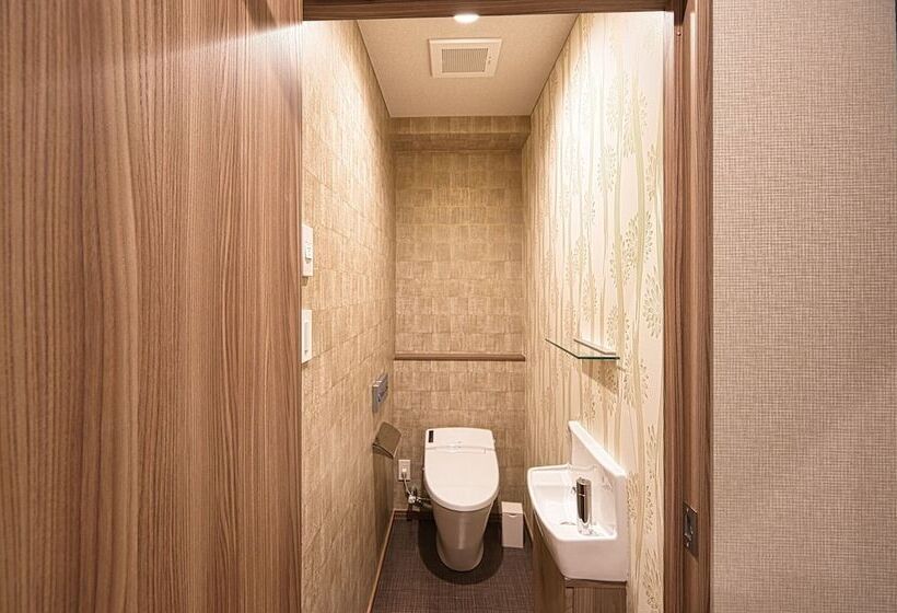 سوییت, Winery Hotel And Condominium Hitohana