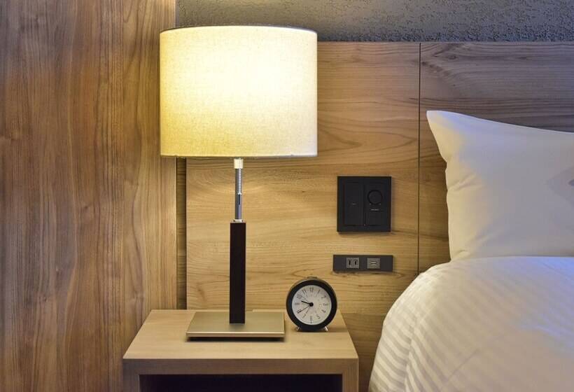 اتاق لوکس, Winery Hotel And Condominium Hitohana