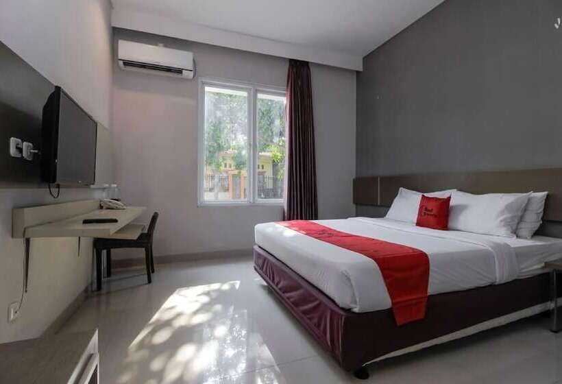 Номер Стандарт, Reddoorz Near Goa Sunyaragi