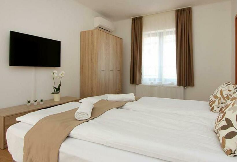 Семейный Номер, Boutique Apartments
