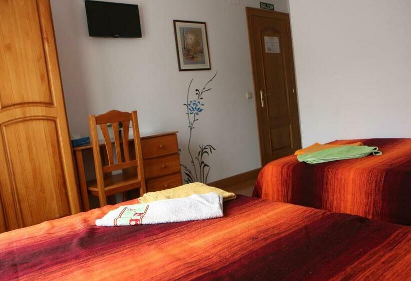テラス付きスタンダードルーム, Hostal La Plaza