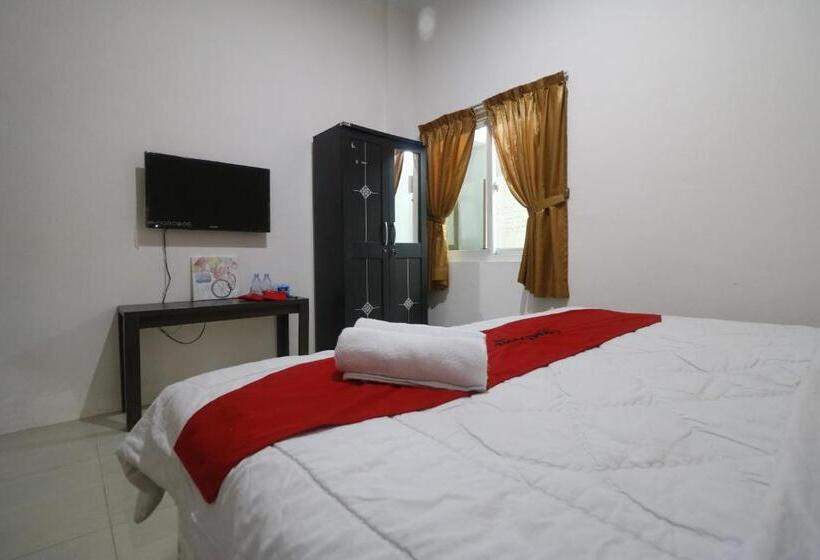Номер Стандарт, Reddoorz @ Jalan Krakatau Medan