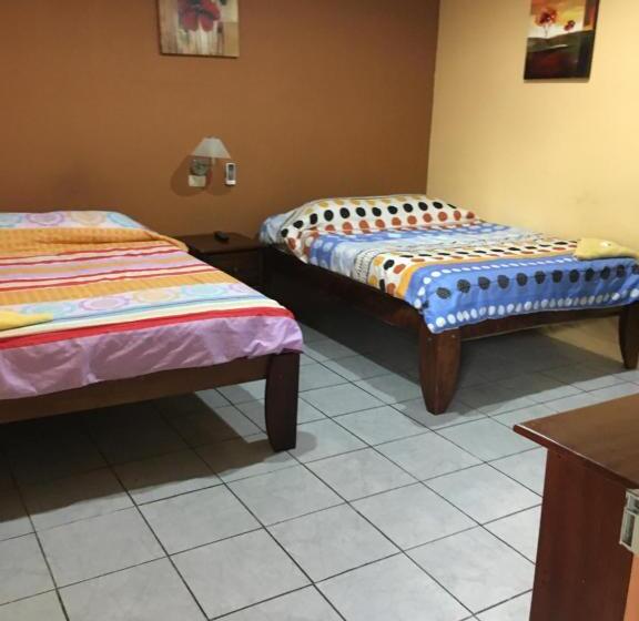غرفة قياسية, Cabinas Yolymar