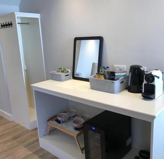 Quarto Deluxe, Number 26
