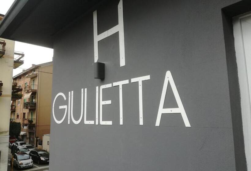 اتاق سوپریور, Giulietta