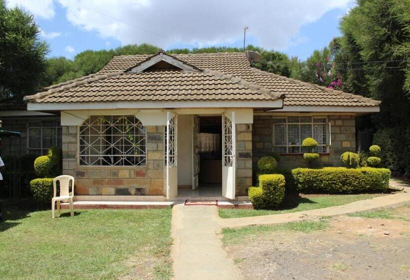 1 Bedroom House, Salient Guest House