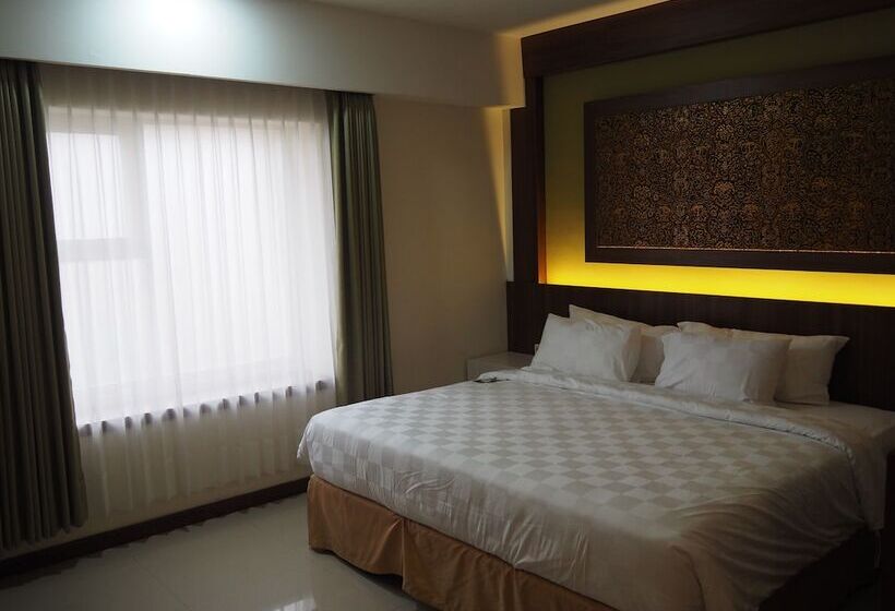 Номер Executive, Luminor Hotel Banyuwangi By Wh