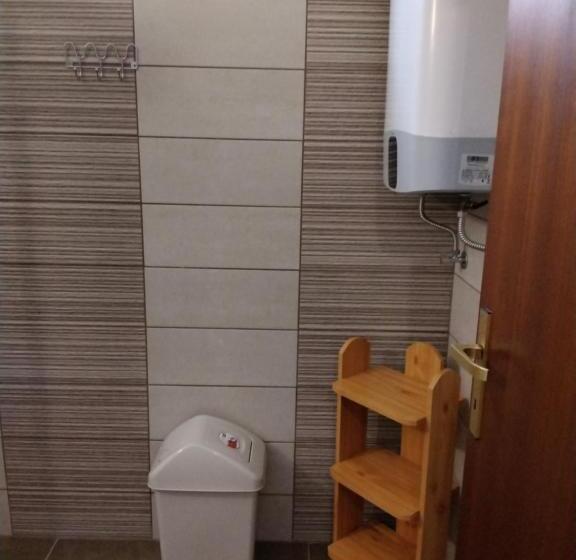 家庭套房, Gulyás Vendégház