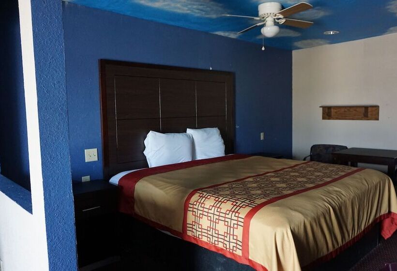 סוויטה, Star Light Inn