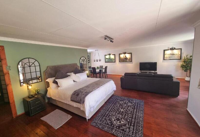 스탠다드 룸 킹사이즈 침대, Meraki Country Manor