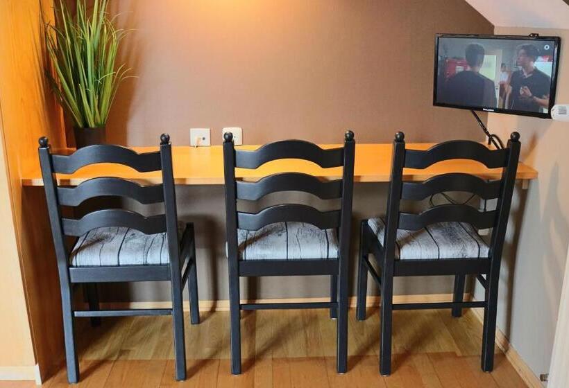 Семейный Номер, Pension Kärnten