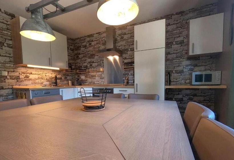 Апартаменты 3 Спальни, Pension Kärnten