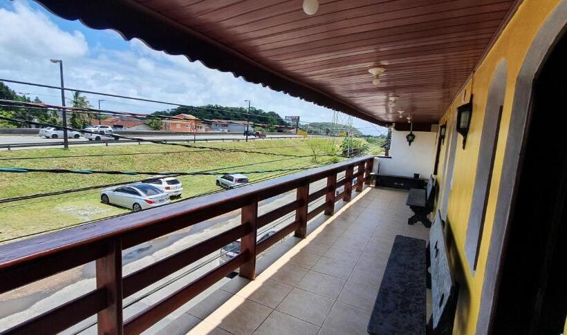 Quarto Triplo Estandar Banheiro Compartilhado, Pousada Fonseca