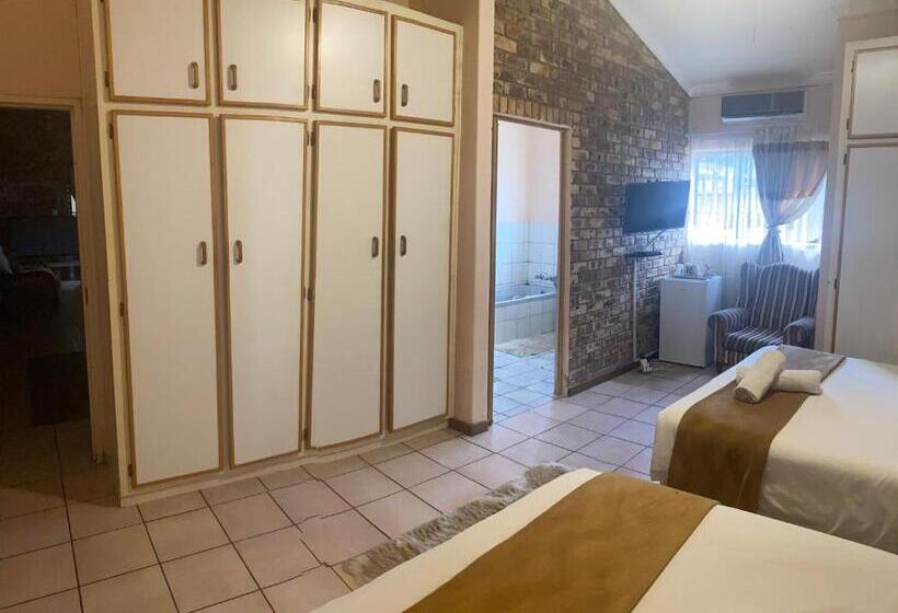 Апартаменты 1 Спальня, A Pousada Guesthouse