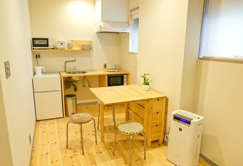 Семейный Номер, Konyamachi Guest House Kuku
