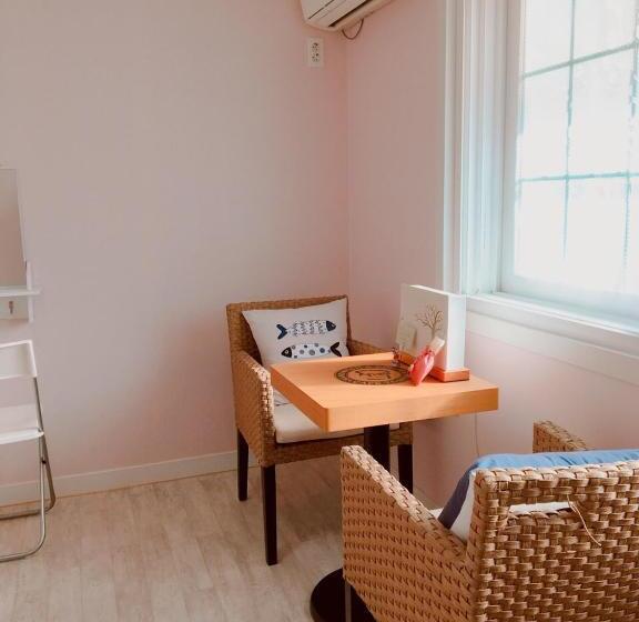 Дом 2 Спальни, Hago Guest House