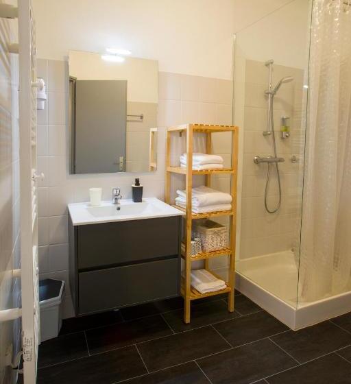Трехместный Номер Классика, Chambres Chez Laurence