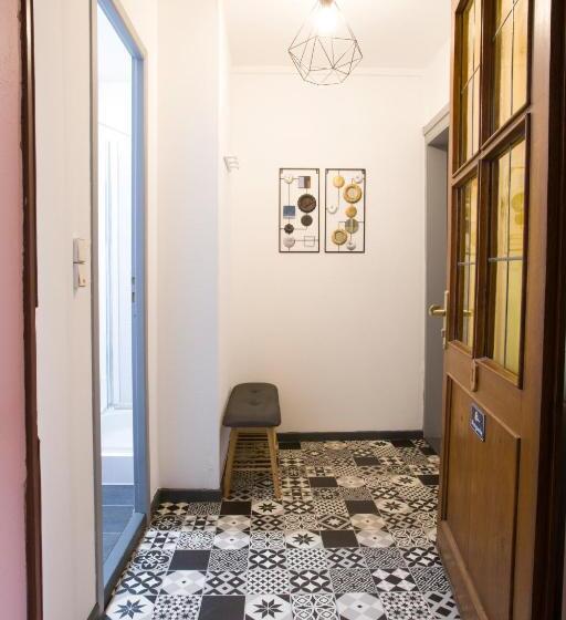 Номер Стандарт Трехместный, Chambres Chez Laurence