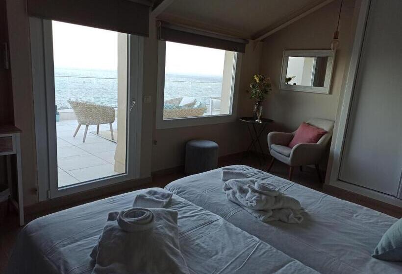 Perhestudio, Punta Carnero Alojamiento Singular