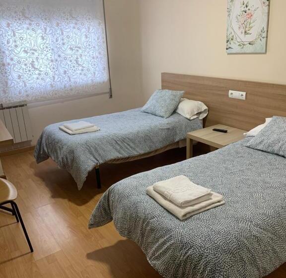 اتاق استاندارد, Pension Valcarce