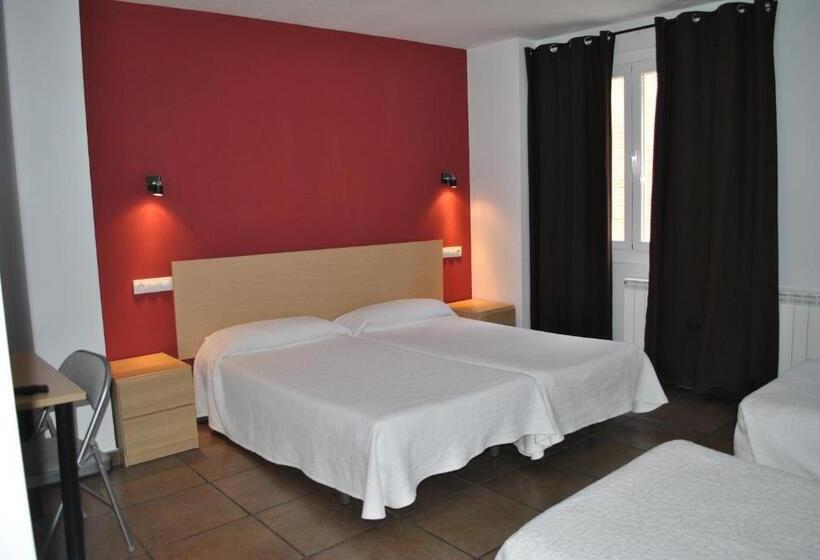 Четырехместный Номер Стандарт, Hostal La Catedral
