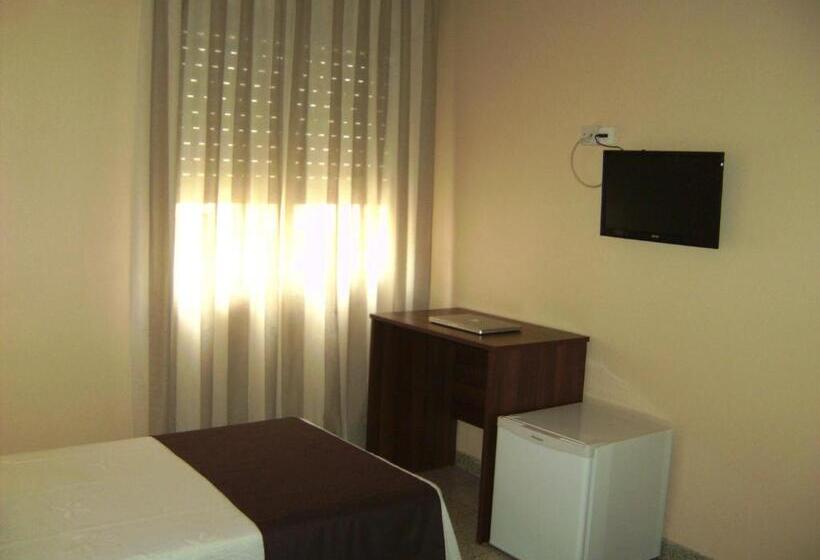 Номер Стандарт, Pension Miami