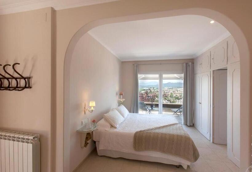 جناح جونيور, Montjuic Boutique Bed & Breakfast Girona