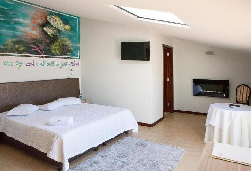 سوییت با چشم‌انداز دریا, Guest House A&z