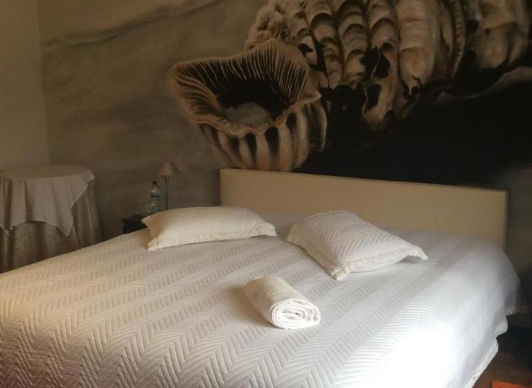 مجموعه ویستا شهر, Guest House A&z