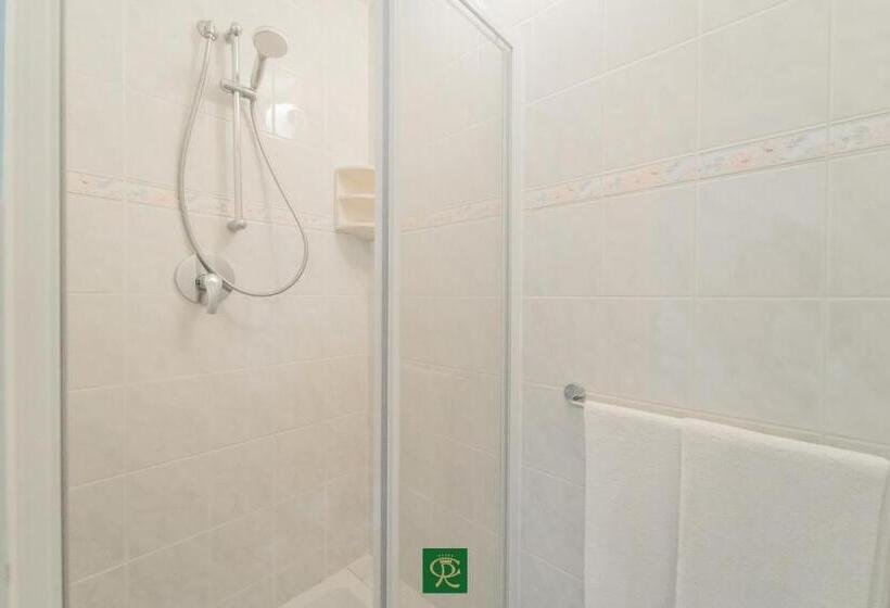 آپارتمان 1 خوابه با بالکن, Albatros