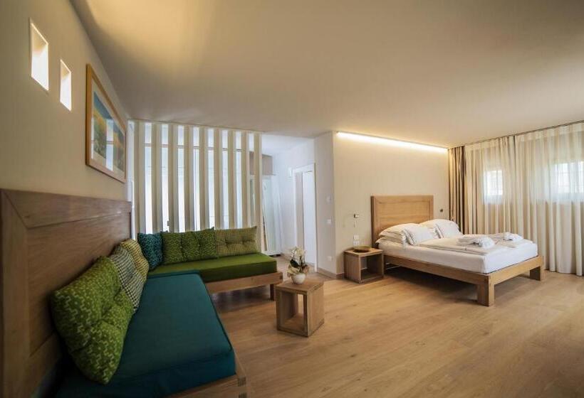 Quarto Superior Quádruplo, Agriturismo La Pertica