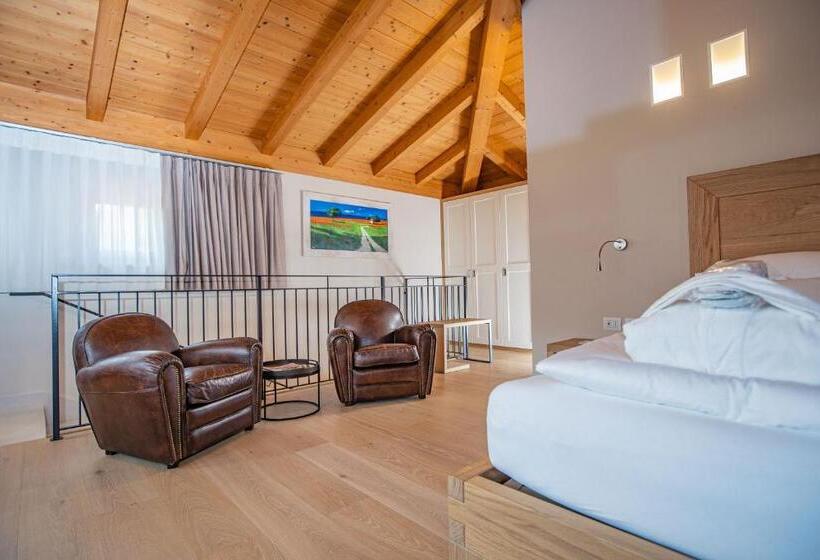 Люкс Вид на Сад, Agriturismo La Pertica
