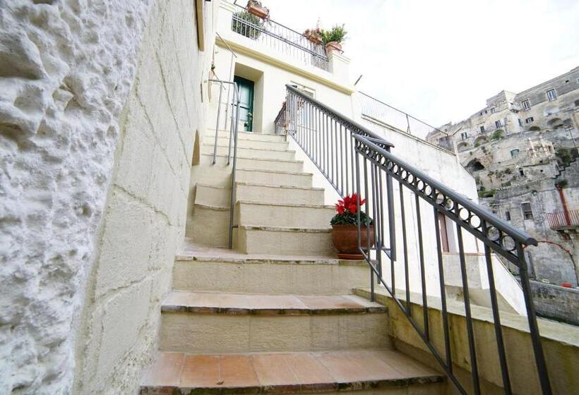 آپارتمان 1 خوابه با تراس, Rizzi Residence