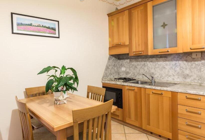 آپارتمان سوپریور 1 خوابه, Residence California