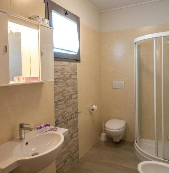 1 Bedroom Penthouse Apartment, Residence California