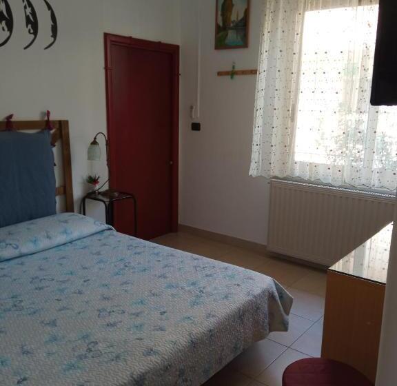 اتاق استاندارد, Homestay