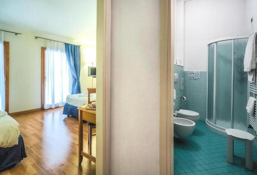 四人标准间, Agriturismo B&b Il Girasole