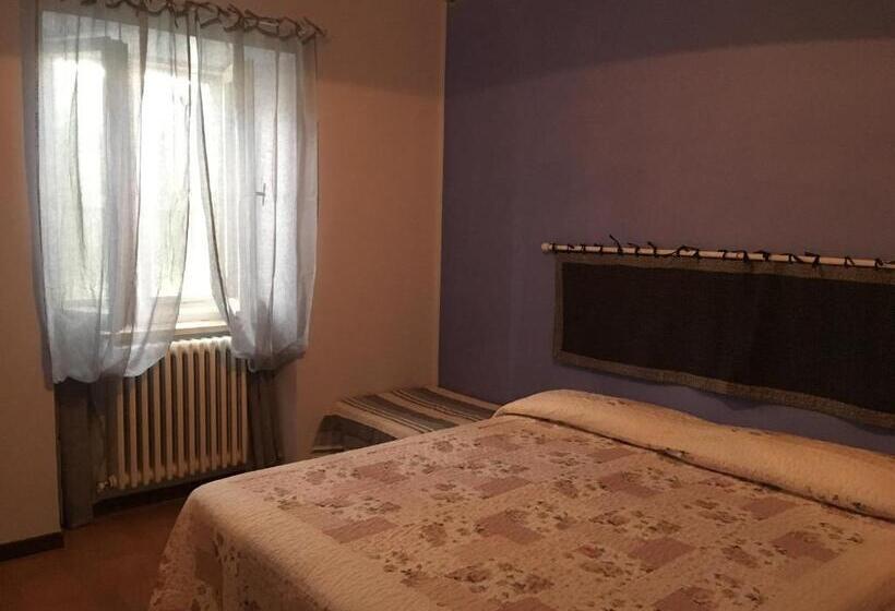 Номер Стандарт Вид на Озеро, Agriturismo Renaccio