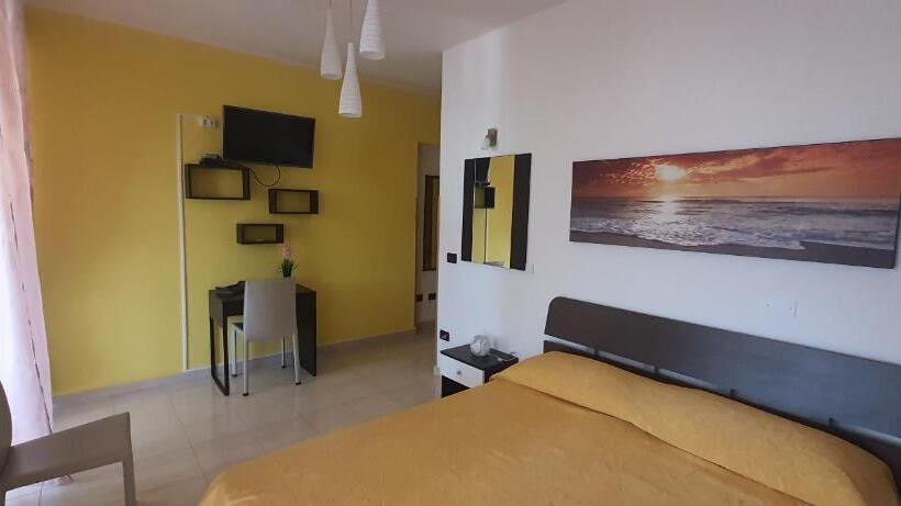 اتاق لوکس خانوادگی, Casa Vacanze Due Passi E Il Mare