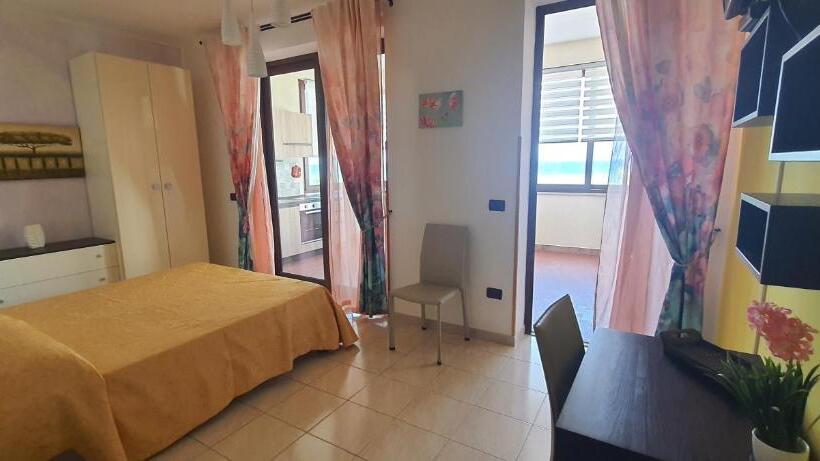اتاق لوکس خانوادگی, Casa Vacanze Due Passi E Il Mare