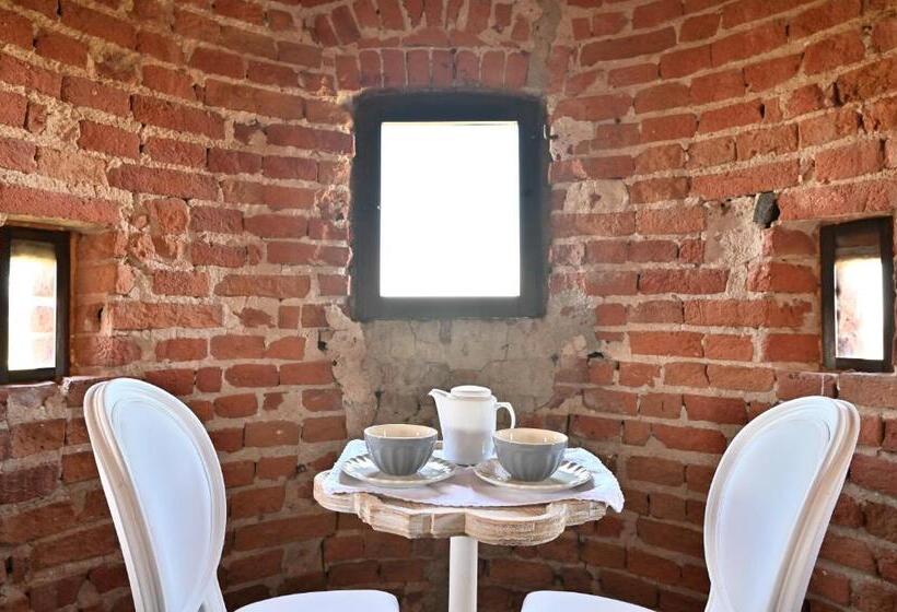 Полулюкс Повышенной Комфортности, Agriturismo Ma Che Bel Castello