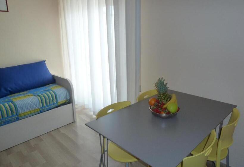 آپارتمان 1 خوابه, Silvi Marina Sea Resort