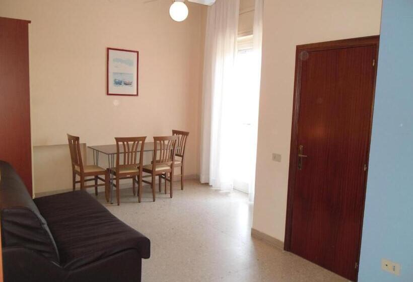 آپارتمان 1 خوابه با بالکن, Silvi Marina Sea Resort