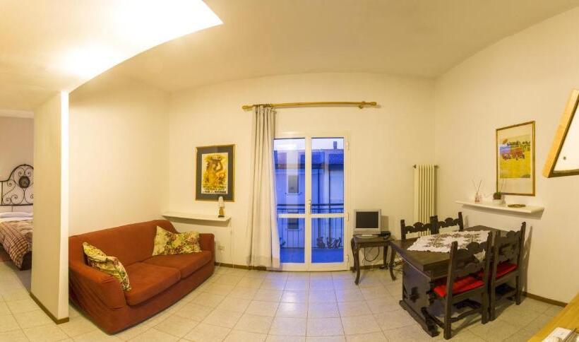 Студия Стандарт, Villa Fedora