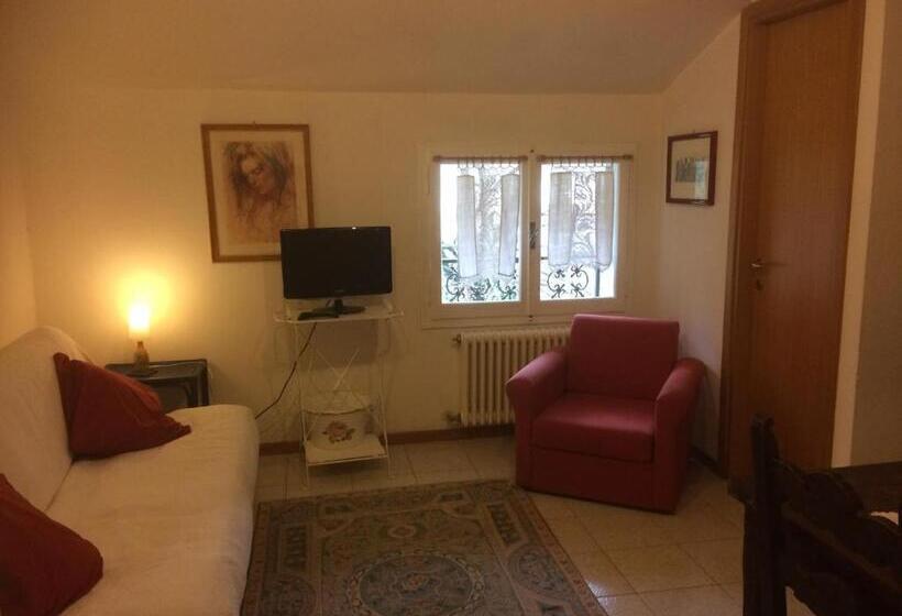 Апартаменты 1 Спальня, Villa Fedora