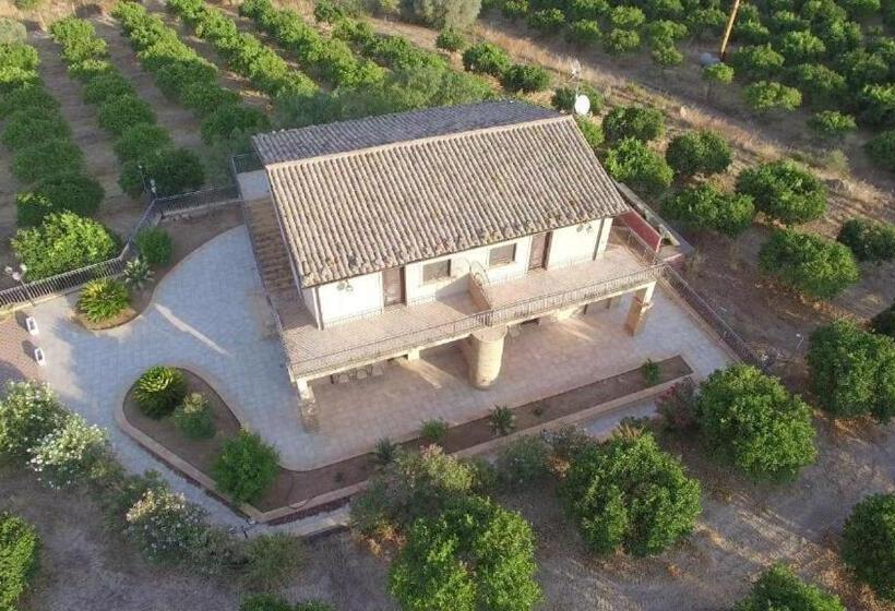 اتاق خانوادگی, Tenuta Bellaprima Caltagirone