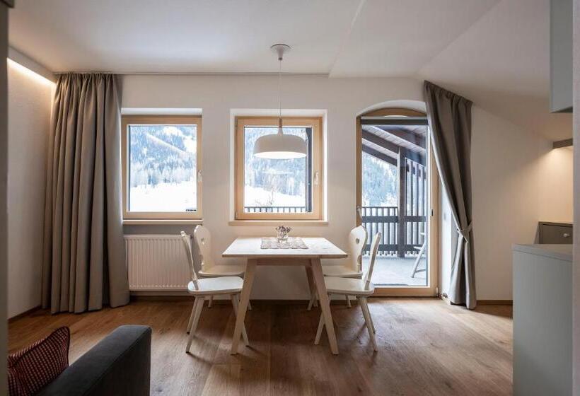 Апартаменты 1 Спальня, Villa Rainer