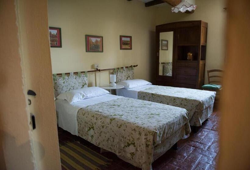 Номер Стандарт, Agriturismo Montevecchio Isolani