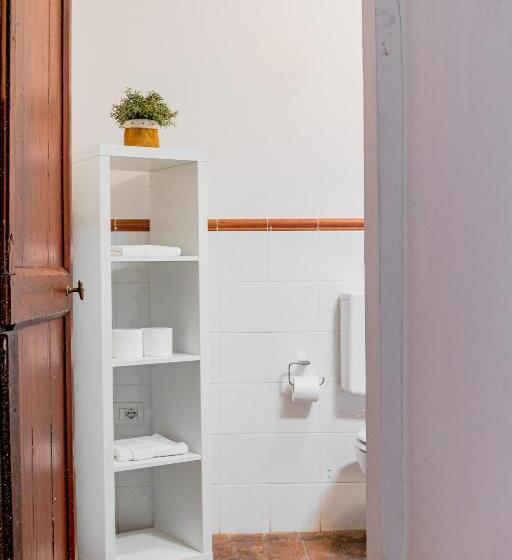 Апартаменты 3 Спальни, Agriturismo Montevecchio Isolani